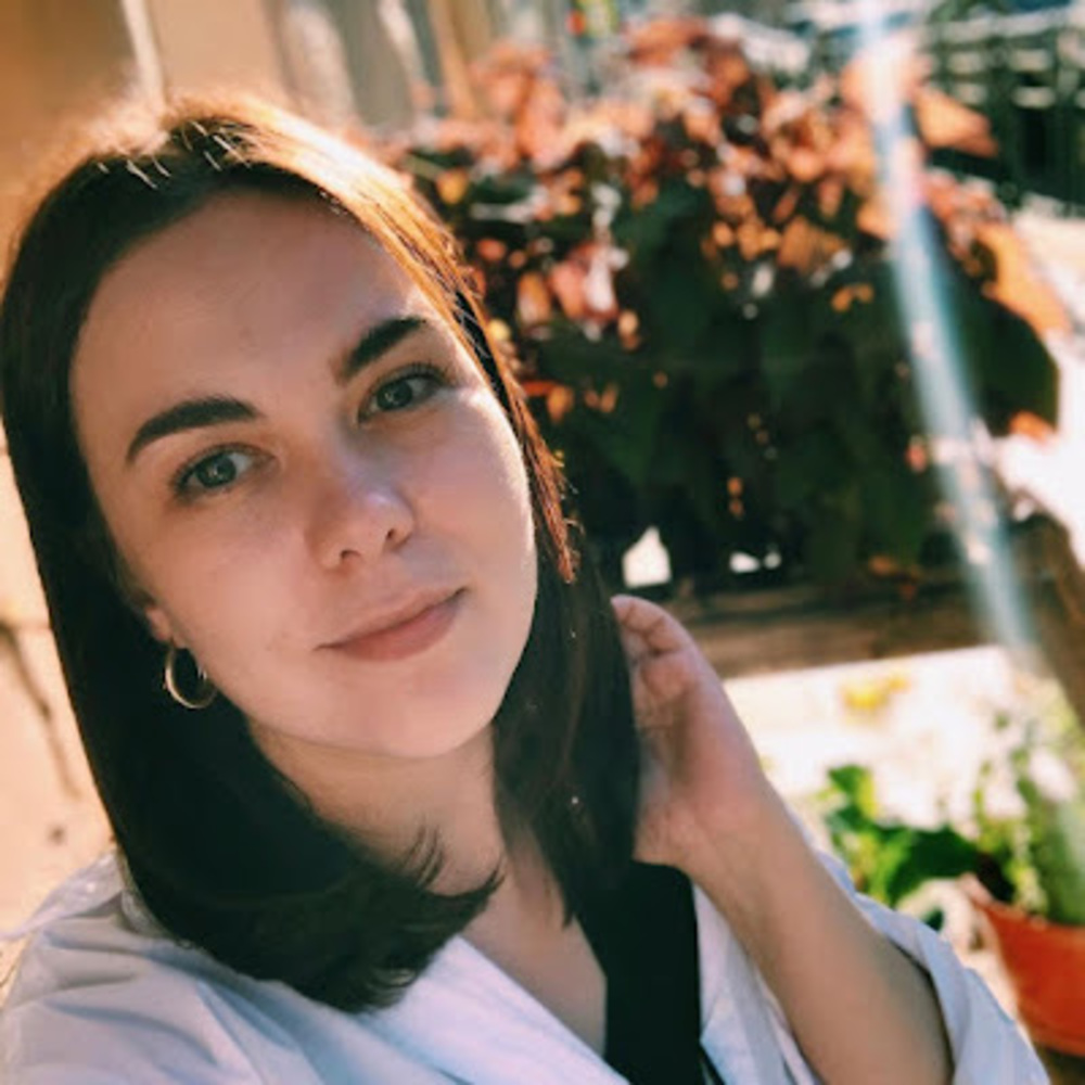 Meet your Posher, Maria